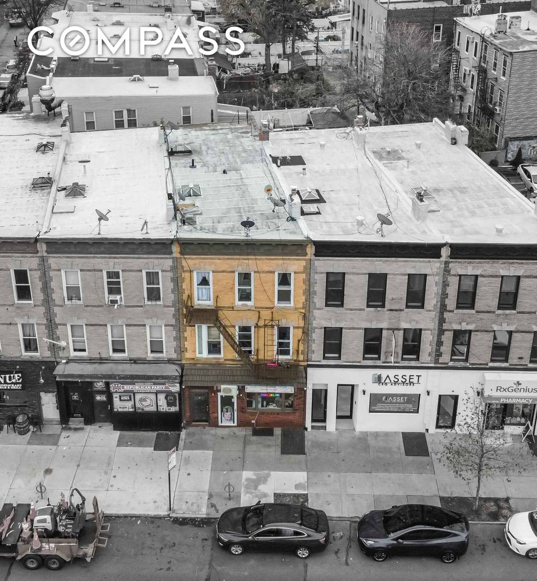 Exceptional investment prospect located at the Ridgewood Glendale border a mixed use building featuring five residential units and a commercial space.