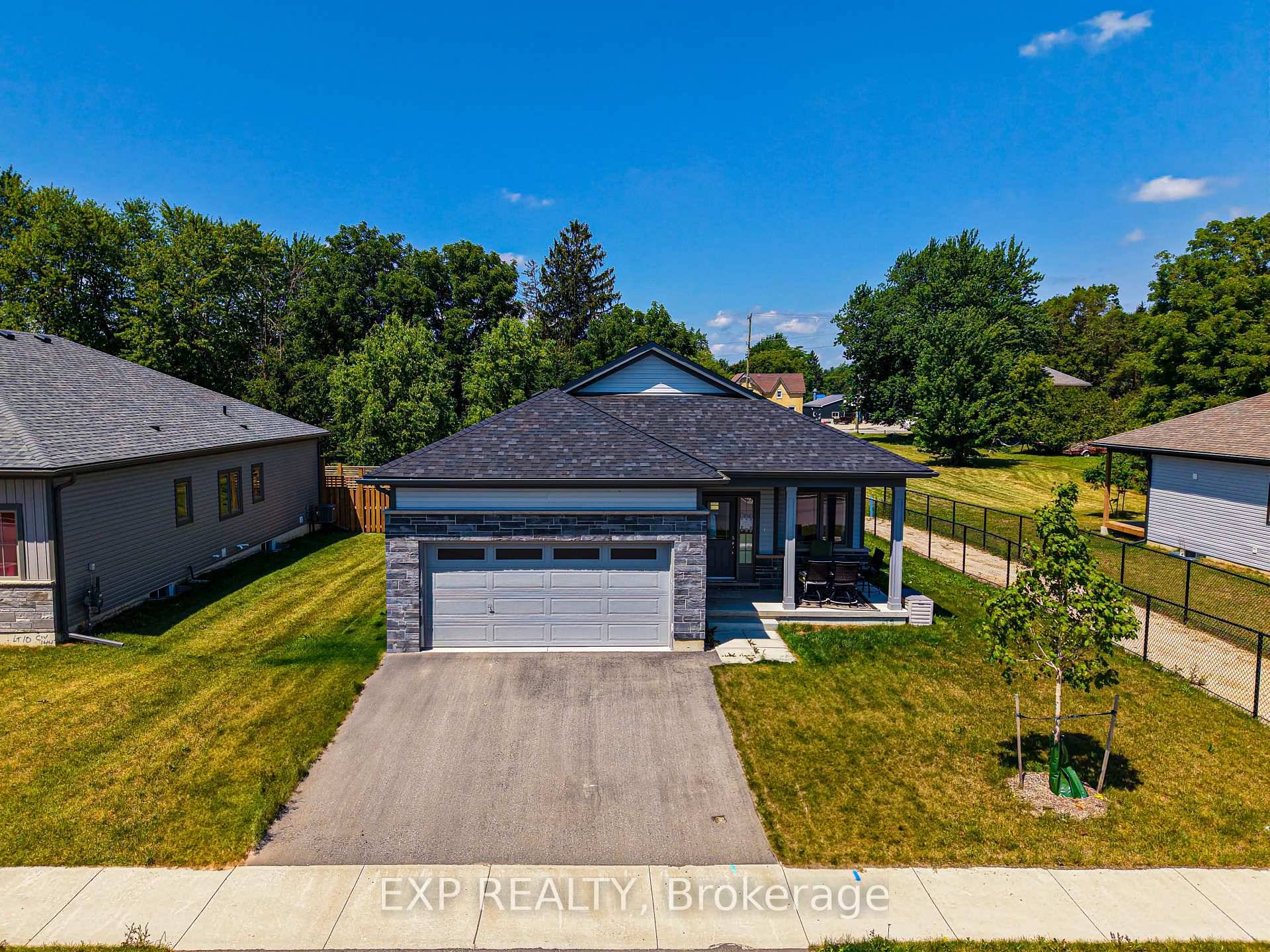 Welcome to 142 Ellen Street in charming Atwood.