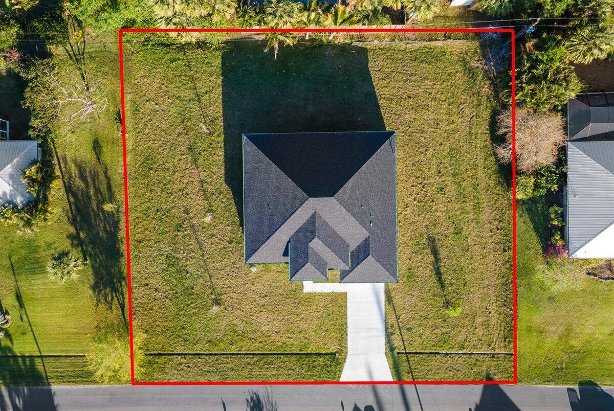 2025 GROZA BUILT SAVANNAH MODEL 4 BED DEN 3 BATH FORMAL DINING 2, 633 SQFT MODERN ELEGANCE FUNCTIONAL DESIGN !