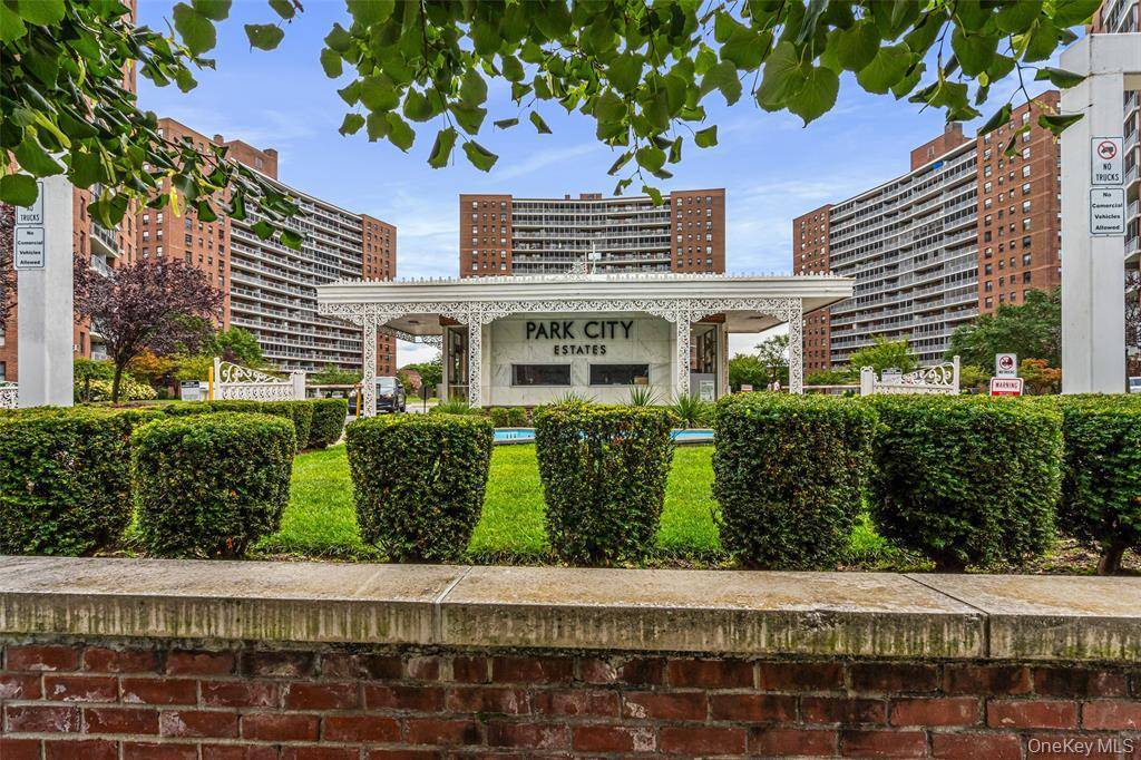PROFESSINAL PHOTOGRAPHY COMING SOON Welcome to Park City Estates, one of Rego Park s most sought after luxury co op communities.