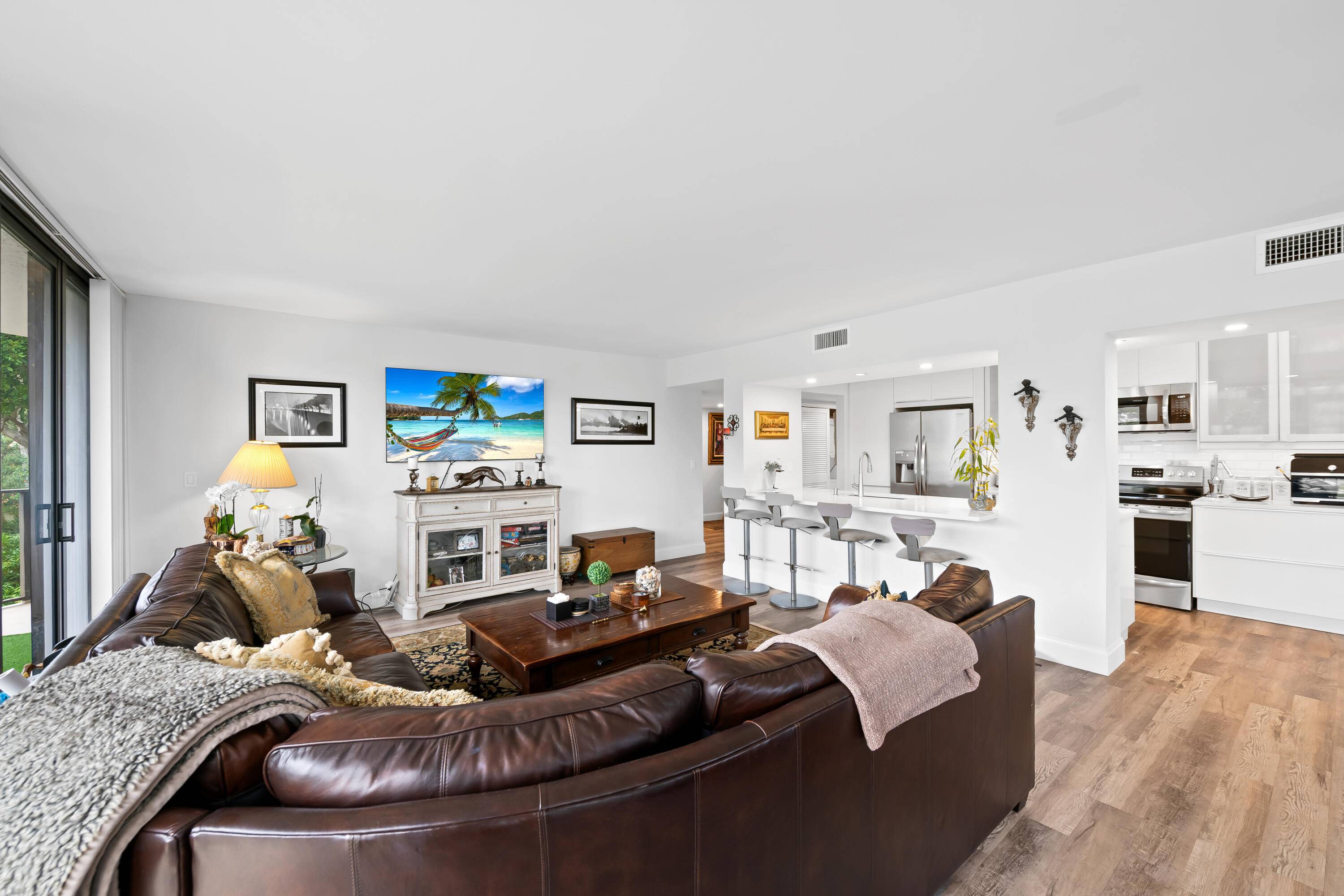 Spacious 2 BR 2BA corner apartment overlooking the marina in Porta Bella Yacht and Tennis Club, of East Boca Raton.