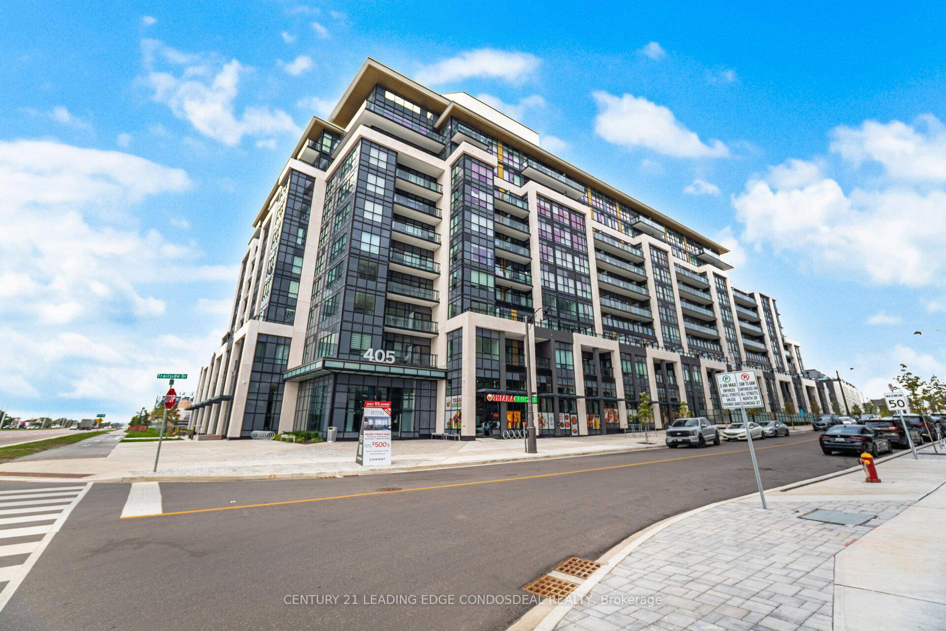 Experience luxury living in the heart of North Oakville !