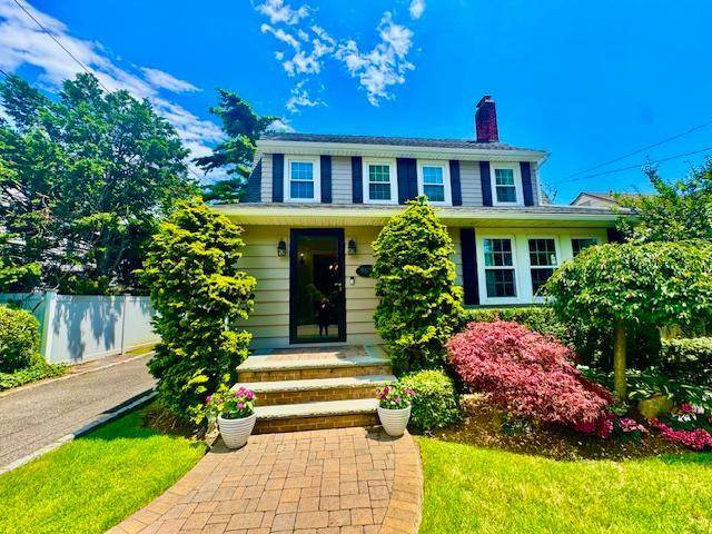 Just Listed Prime Location Exclusive, Beautiful, Sprawling Colonial In Old Woodmere.