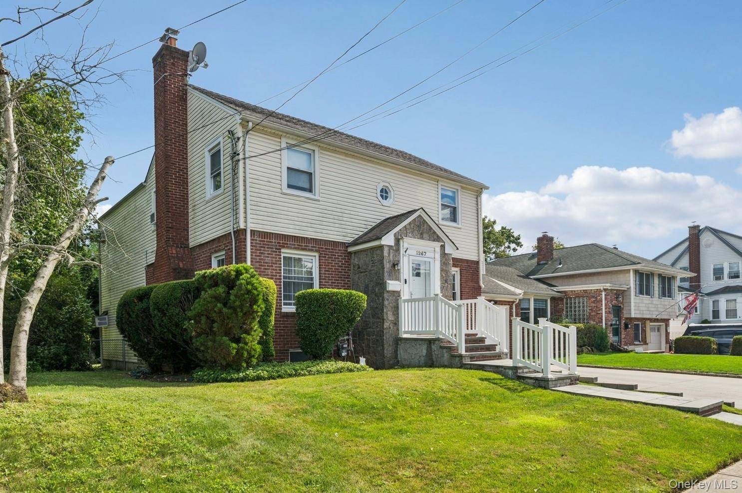 This beautifully expanded home offers incredible space, luxury finishes, and modern upgrades you won t want to miss !