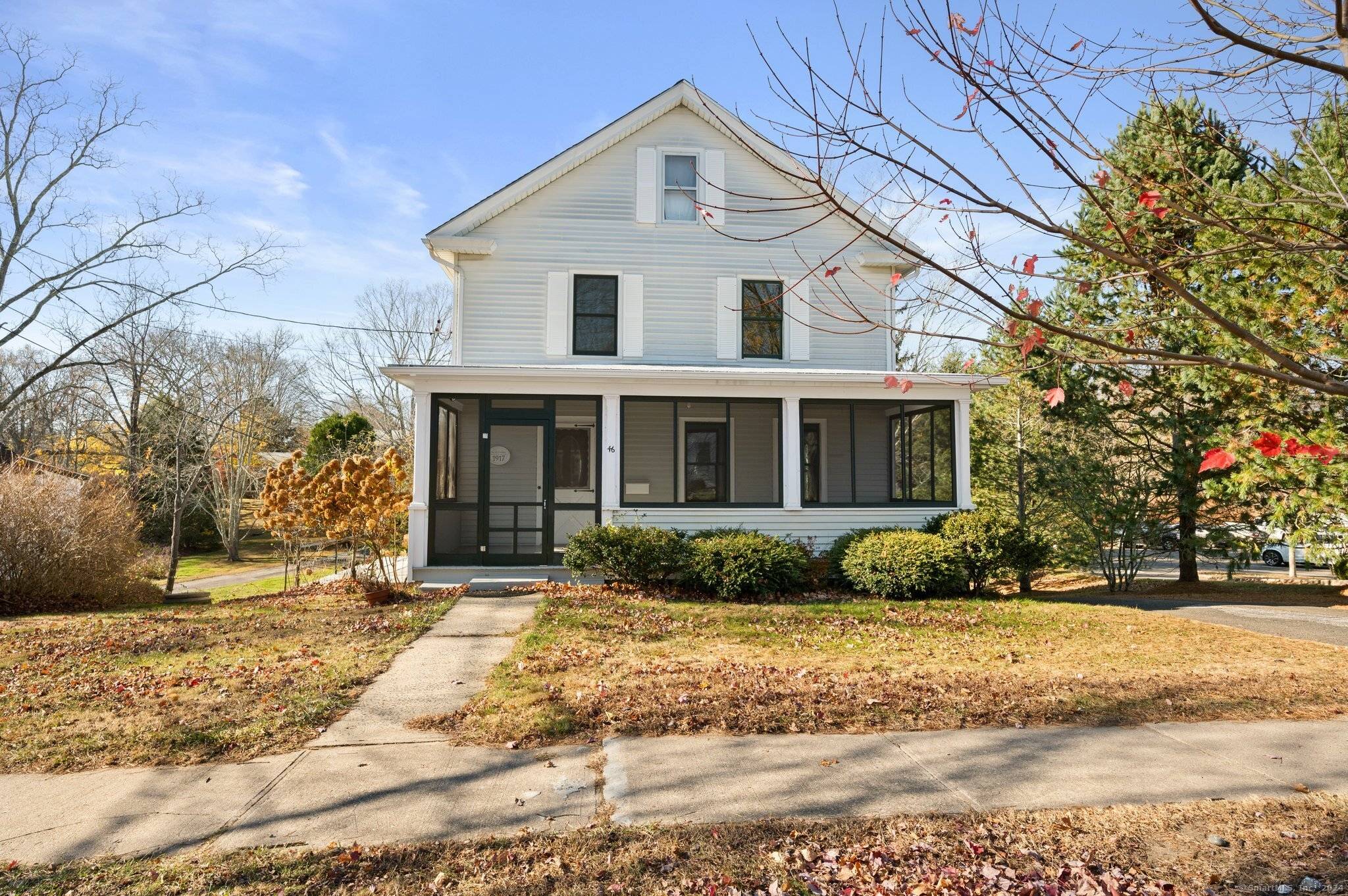 Nicely located in the center of Old Lyme's historic village, the home is ideally connected to the Old Lyme art community the quintessential New England era lifestyle.