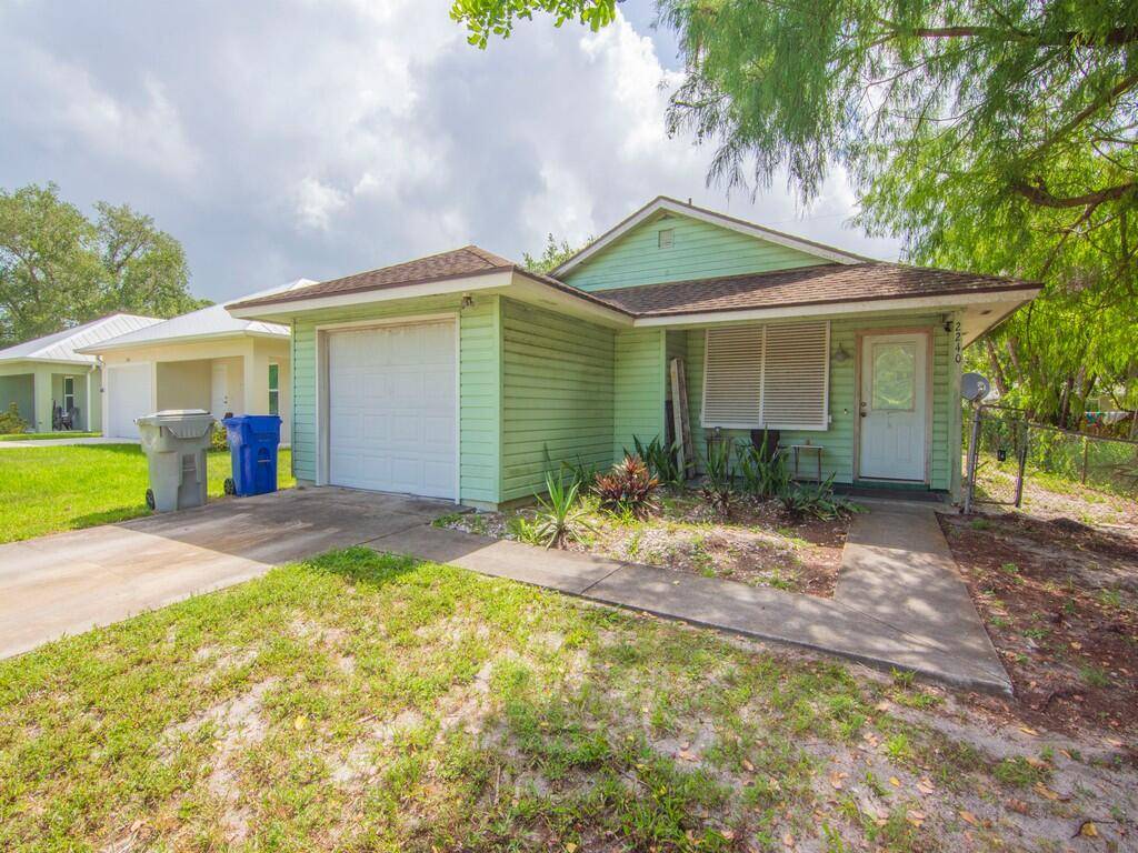 Great investment property or ideal starter home !