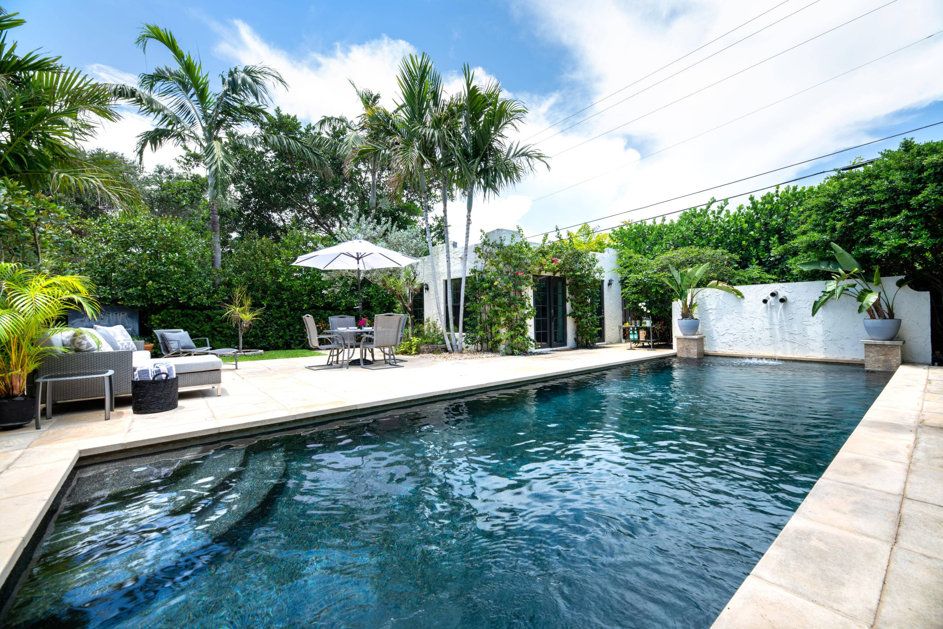 Beautifully Renovated Historic Mediterranean East of Olive in SoSoLocated east of Olive Avenue in West Palm Beach's popular SoSo neighborhood, this stunning 3 bedroom, 2 bathroom historic Mediterranean home features ...