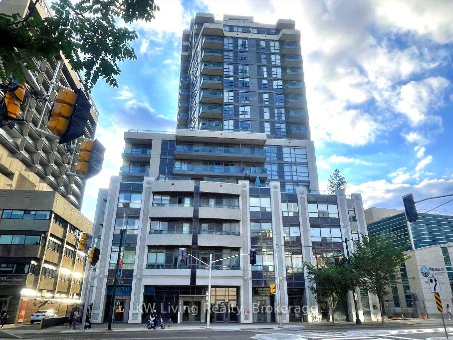 Welcome To The Prestigious Mosaic Building At Spadina amp ; Bloor !
