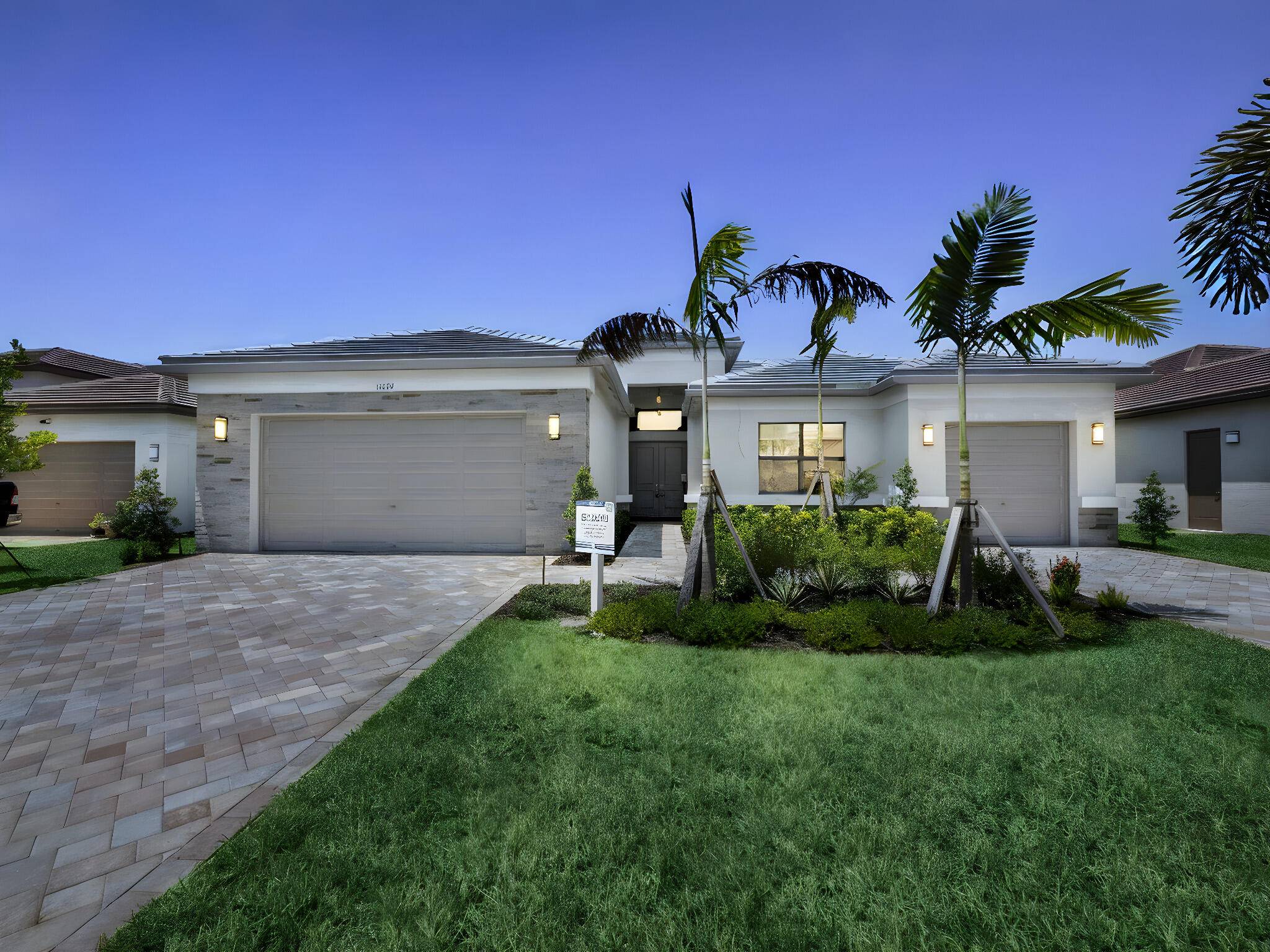 Valencia Walk at Riverland is where you'll find Port St.
