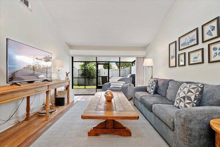 Fully furnished seasonal rental !