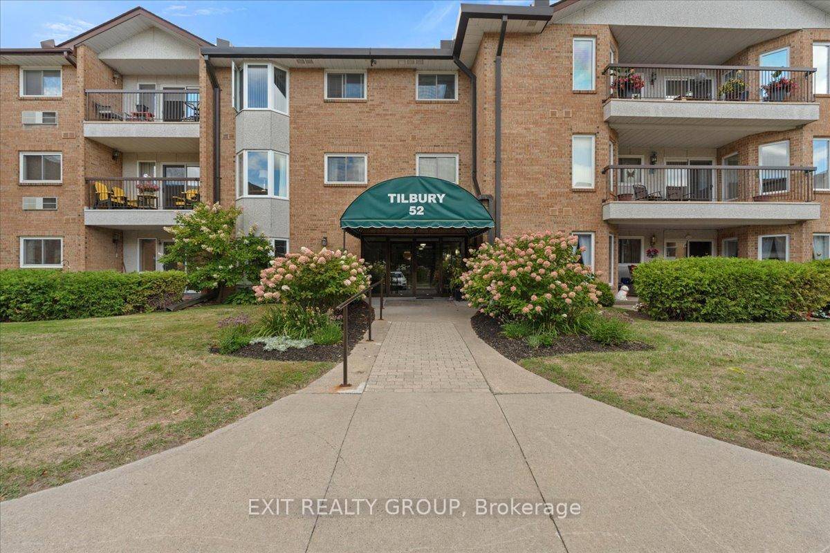 Step into this lovely 2 bedroom, 2 bathroom corner unit, where large windows fill the space with abundant natural light.