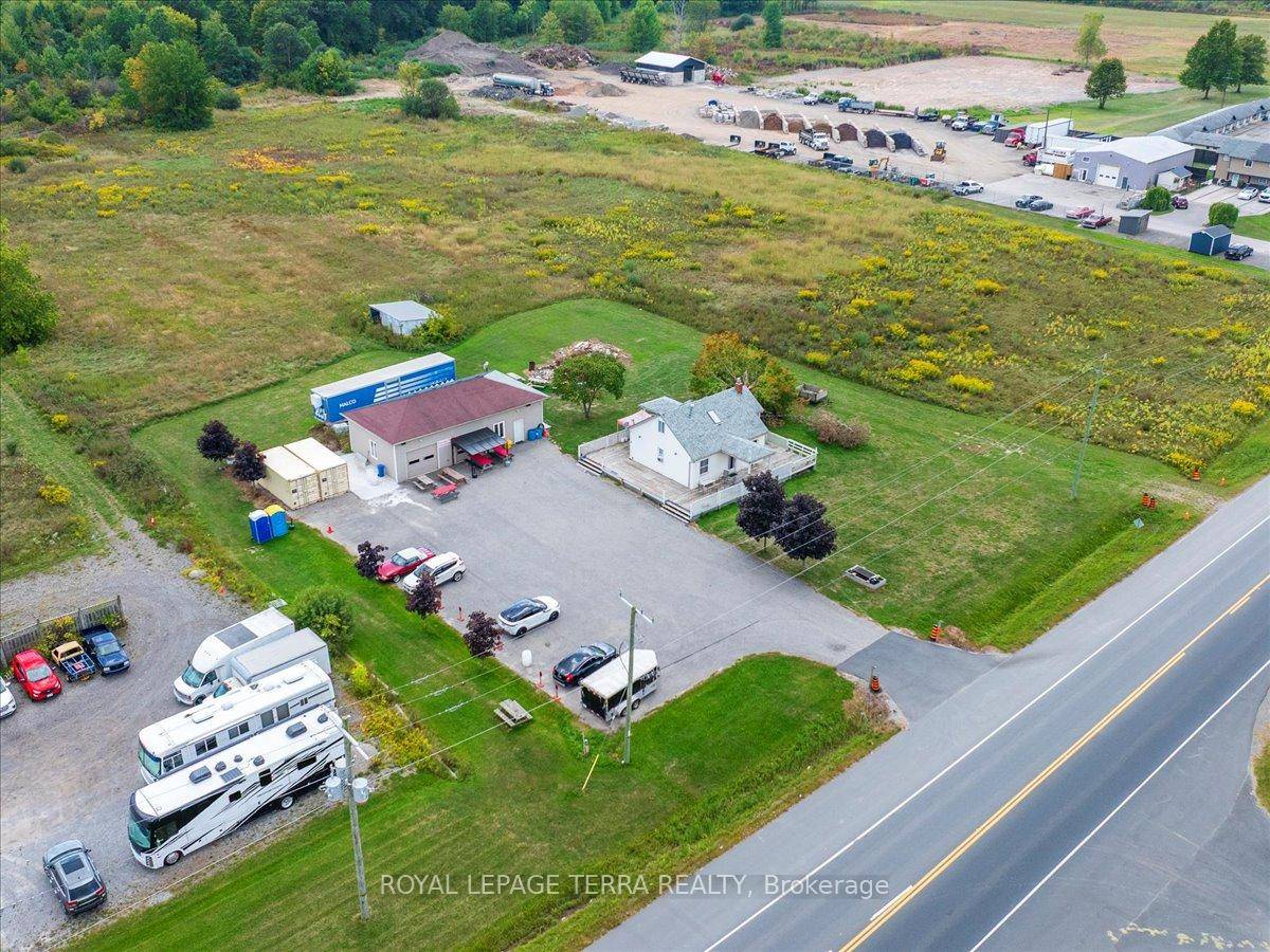 Rare investment opportunity in Thorolds growing Niagara region !