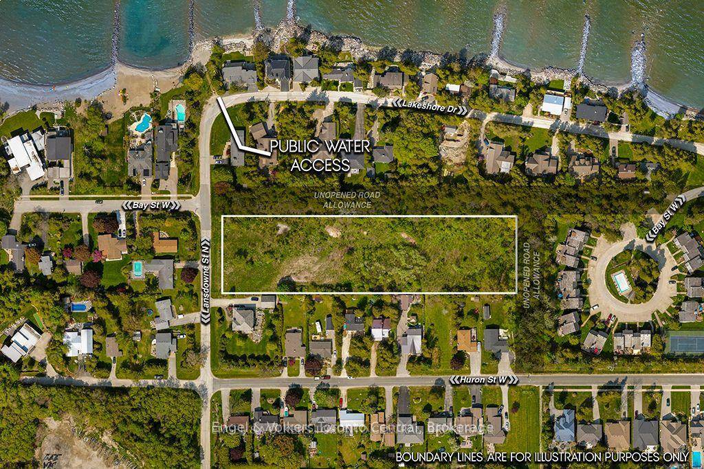 Georgian Bay Water Access Within 30 Second Stroll.