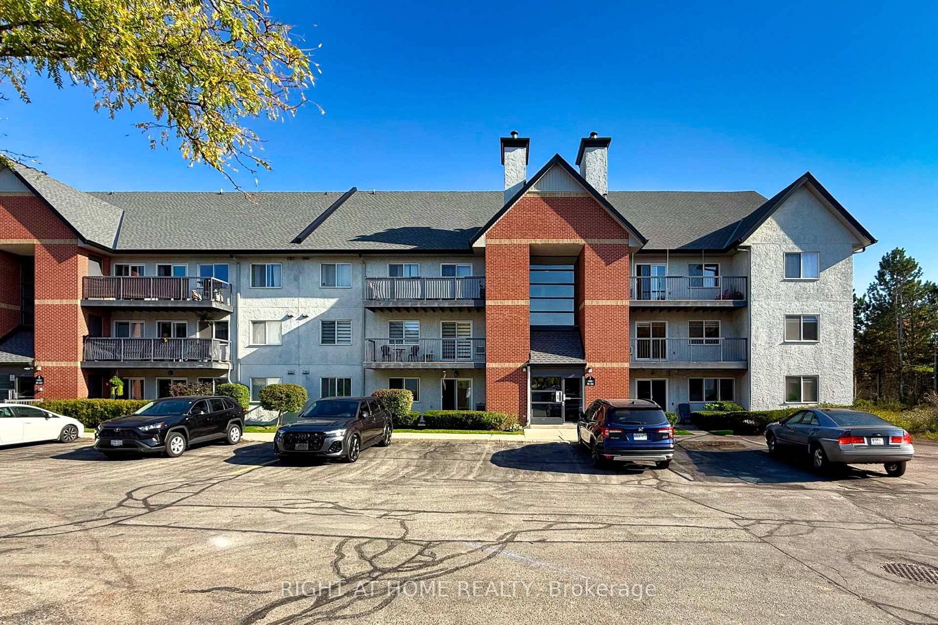 Stunning recently renovated 3 bedroom, 1.