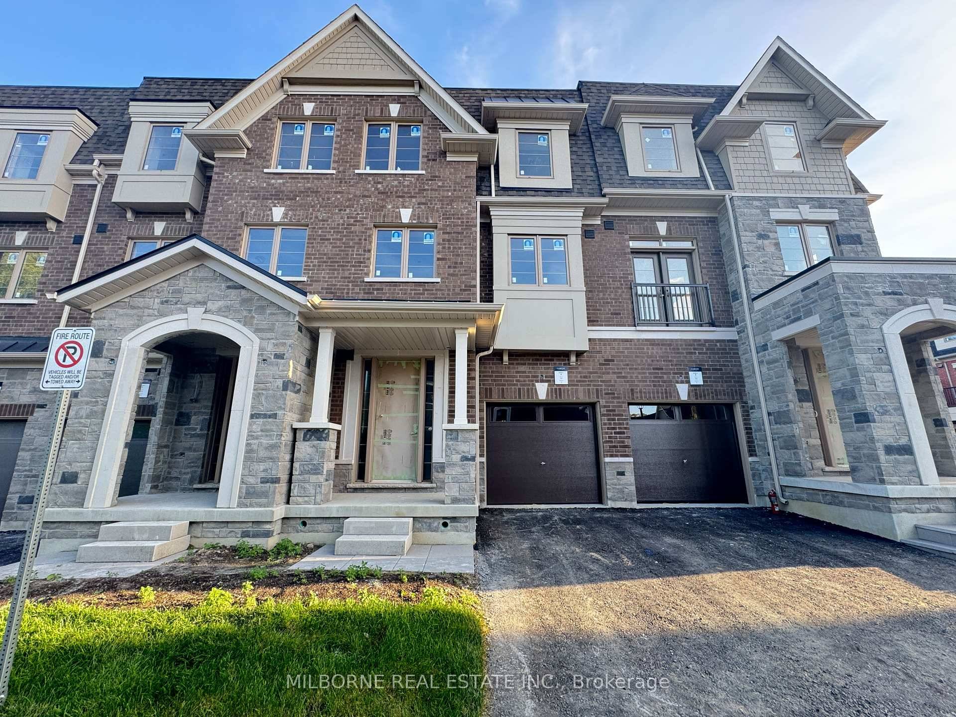 Welcome to Canterbury Lanes, an exclusive enclave of luxury townhomes in the heart of KingCity.