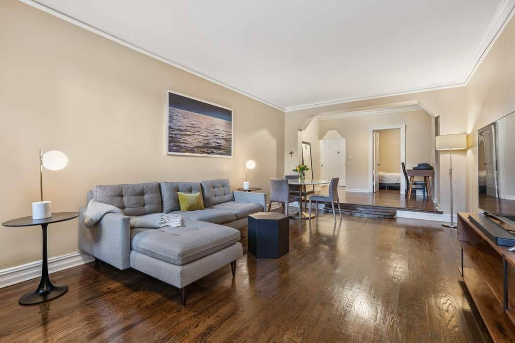 Located on one of Hudson Heights best blocks, this two bedroom, one bath home blends generous living space with Art Deco charm.