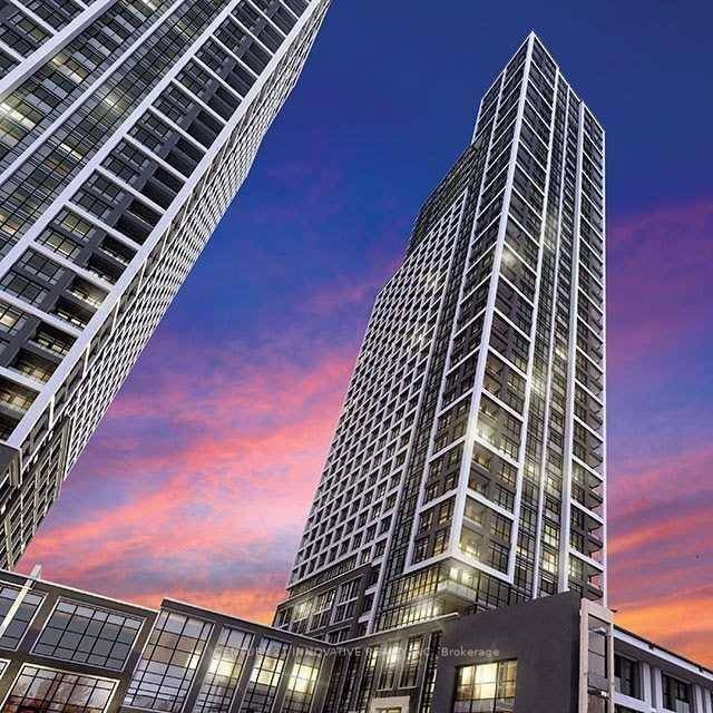 Welcome to Bloorvista at Islington Terrace, a Prestigious Tridel Built Condominium Nestled in the Vibrant Heart of Etobicoke !