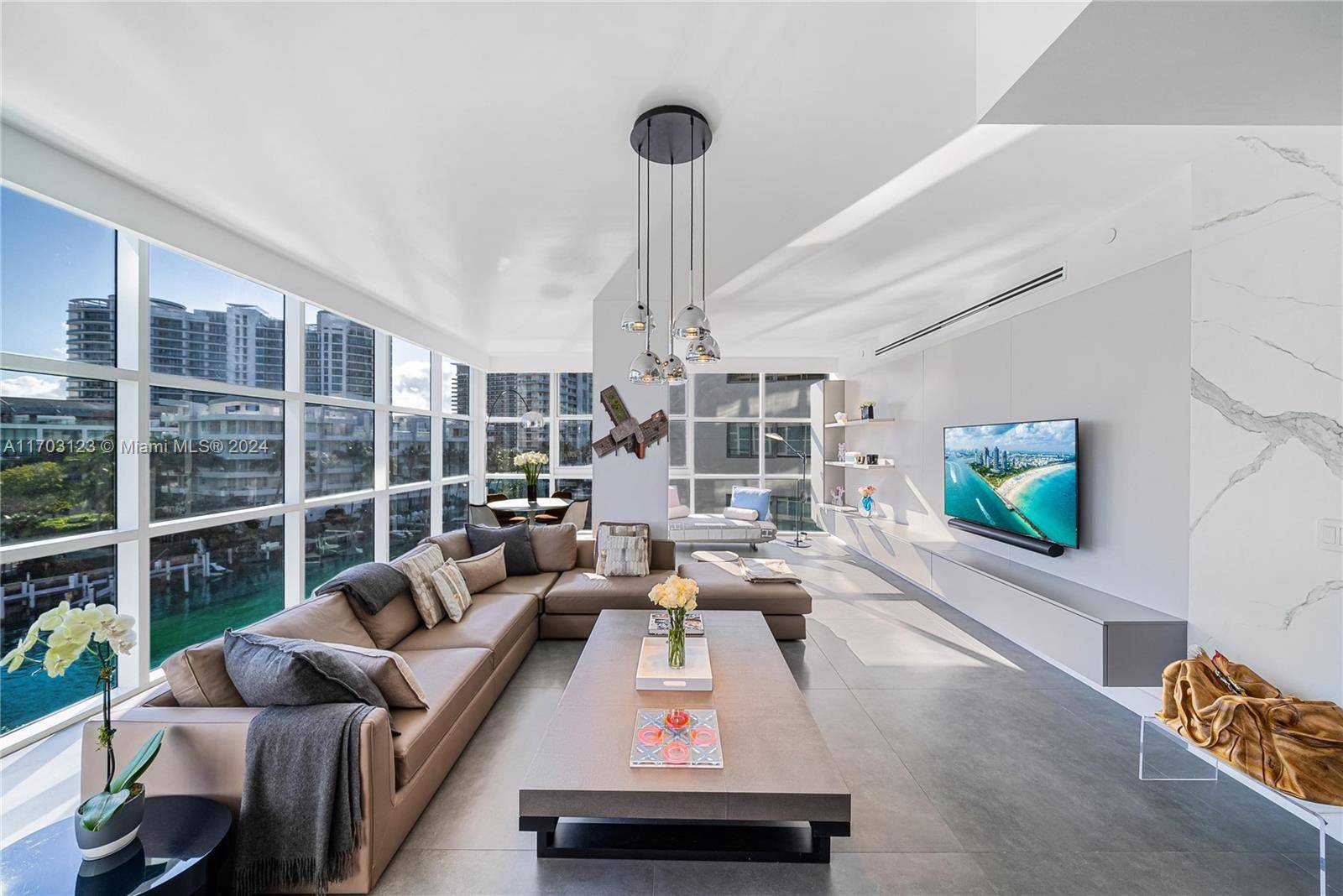 Another Collectable Property by the Jeff Miller Group.