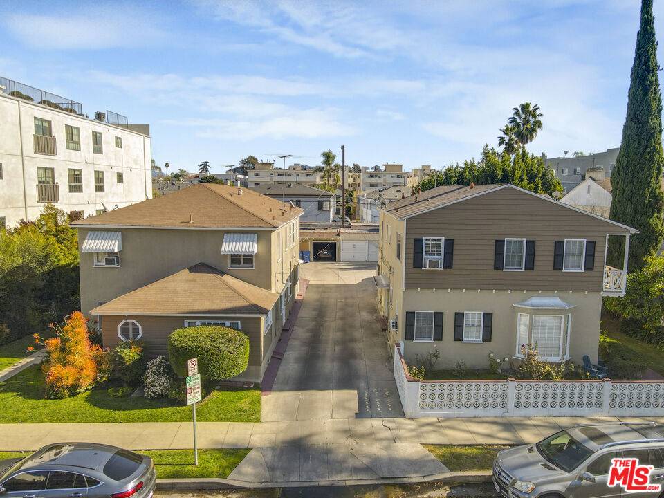 110 -116 S Kings Rd 14BR Beverly Grove La