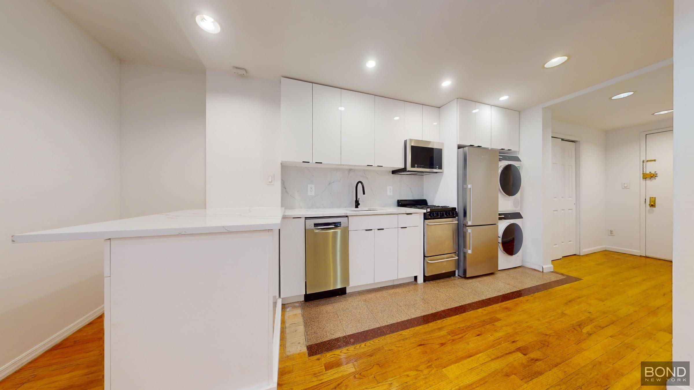 Renovated 3 bedroom with a washer dryer in the unit.