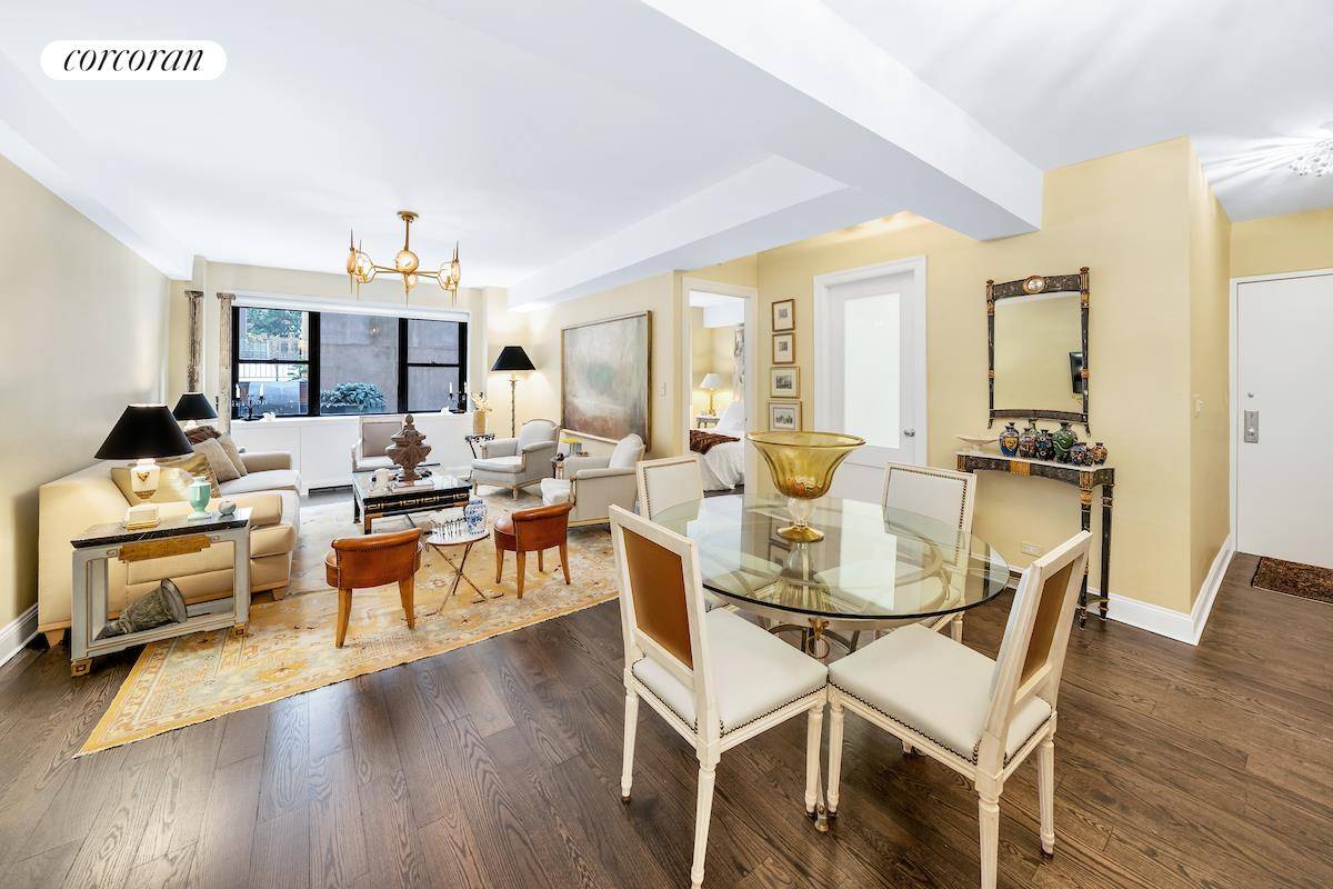 Motivated seller ! XXX MINT and XXX WOW at 165 East 72nd Street, 2M, a no expense spared renovation that created a stellar, serene one bedroom haven from the busy ...