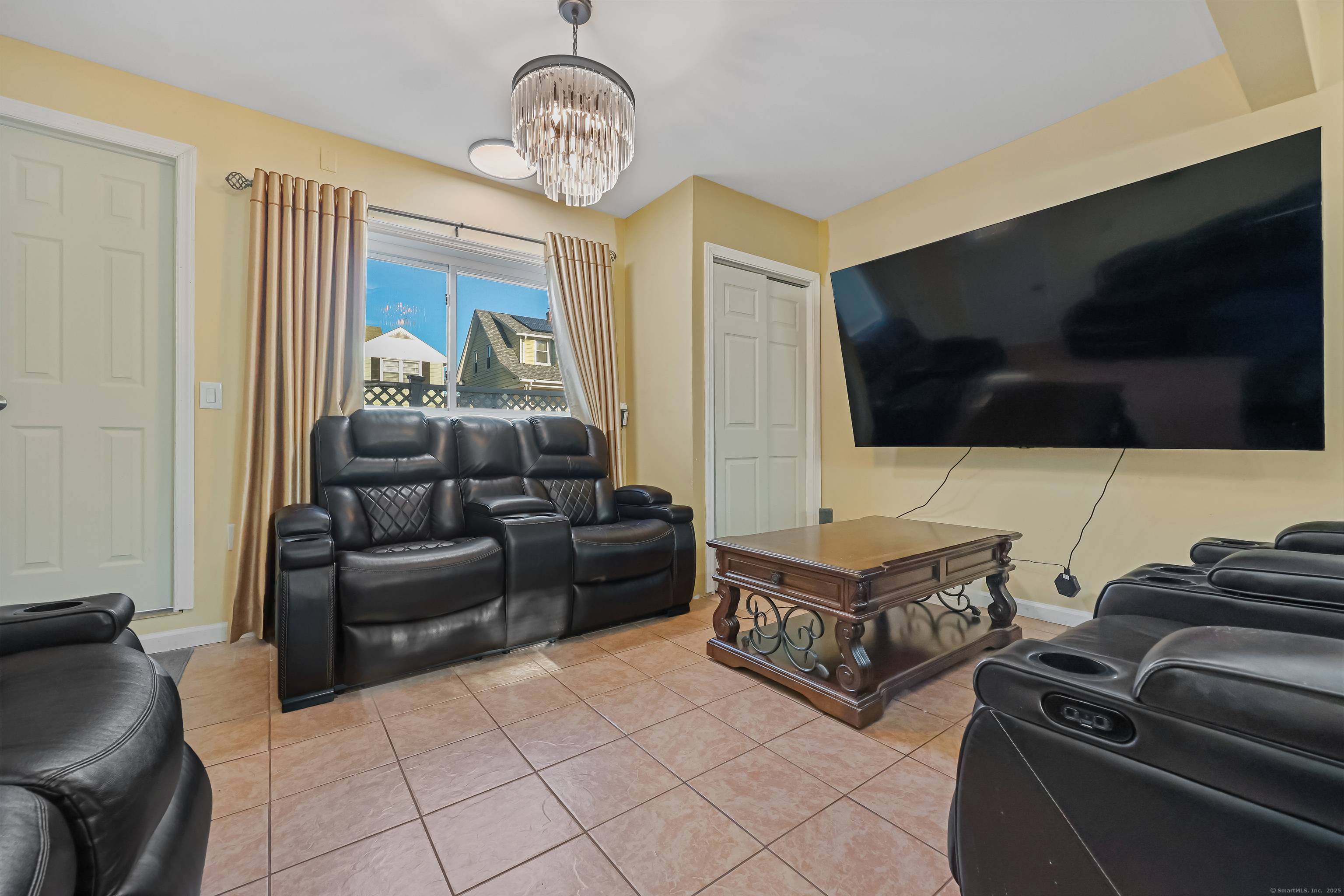 Chic Bright in the Heart of Norwalk Welcome to this beautifully updated 3 bedroom, 3 bathroom home offering 1, 536 square feet of stylish, comfortable living.