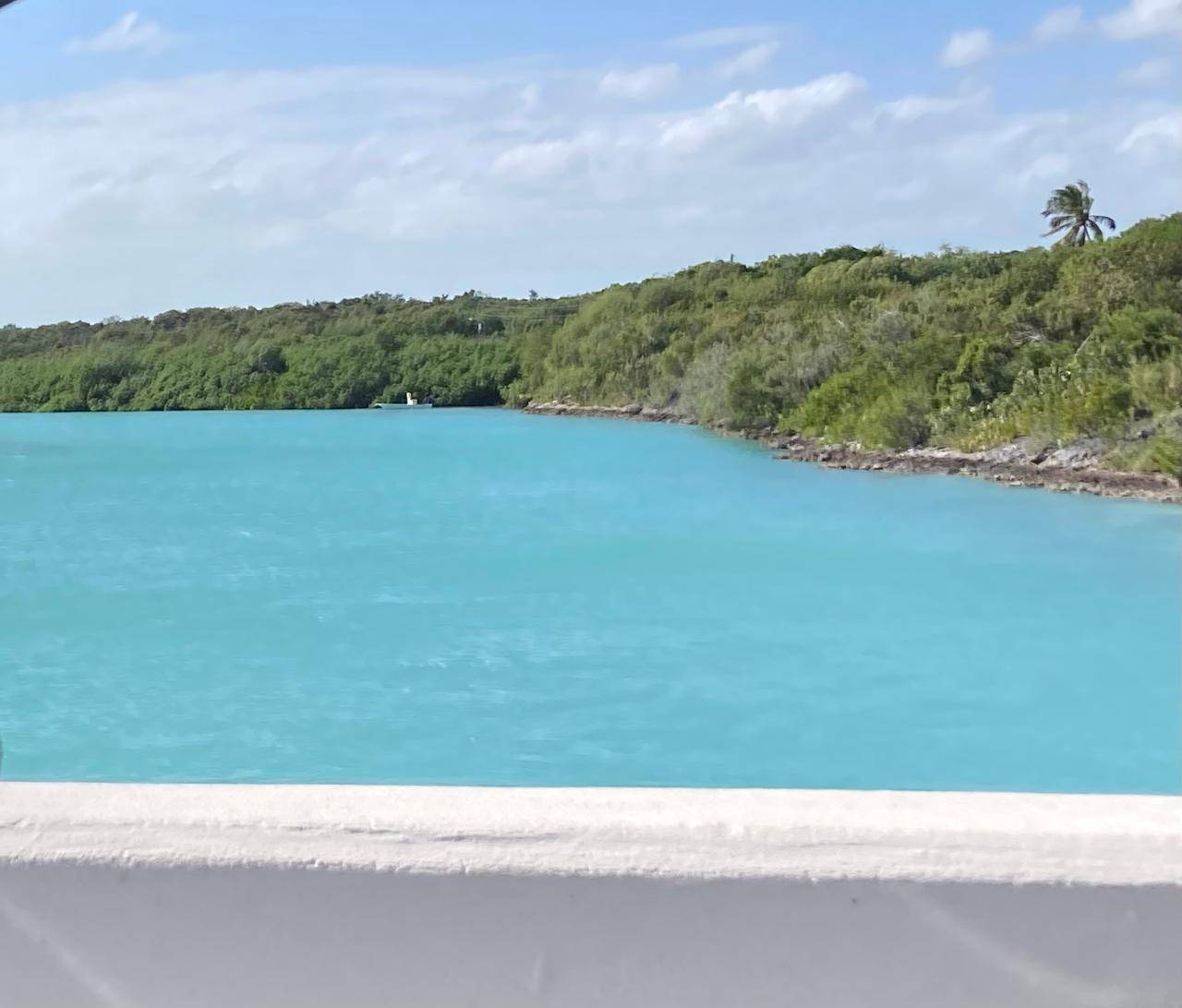 DEEP CREEK EAST Land Andros