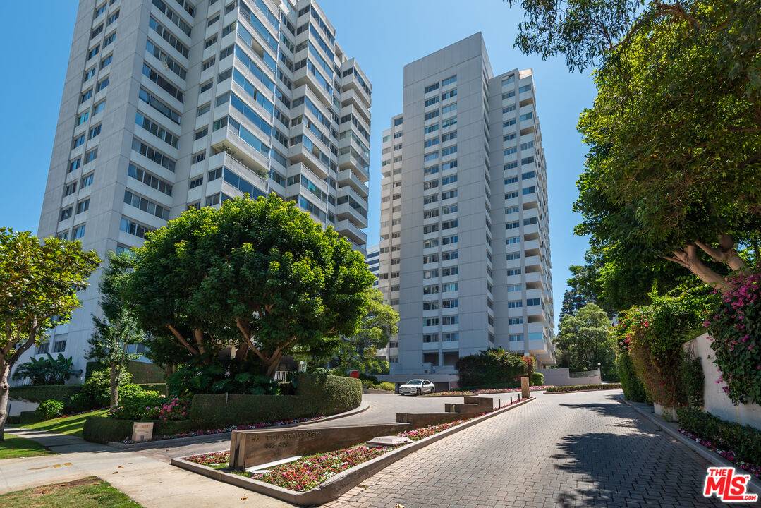 865   Comstock Ave 3BR Westwood La