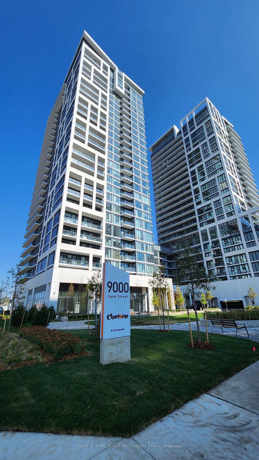 Luxury Living Steps from Vaughan Mills 2 Bed, 2 Bath Corner Unit Condo with Premium Storage and 5 Star Amenities !