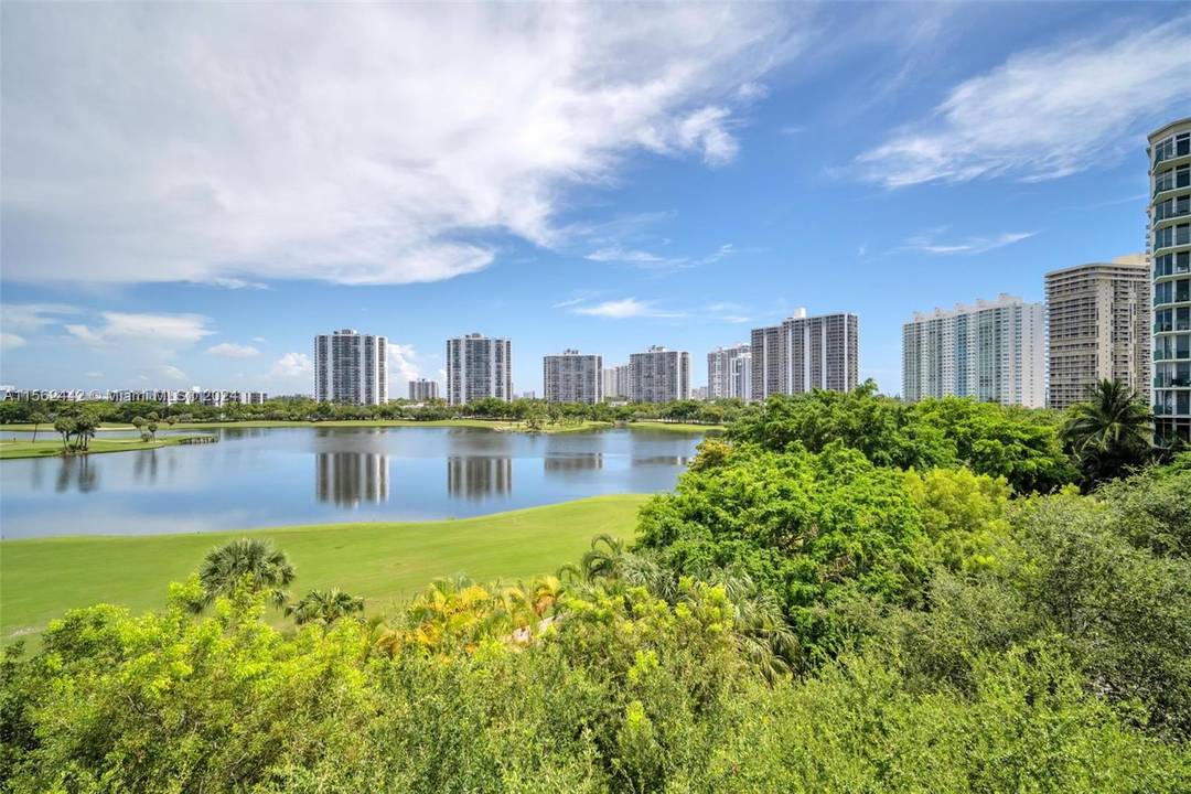 Discover the epitome of luxurious living in Aventura, Florida with this immaculate 2 bed 2 bath condo, featuring a bonus queen Murphy bed that can be used for third bedroom ...