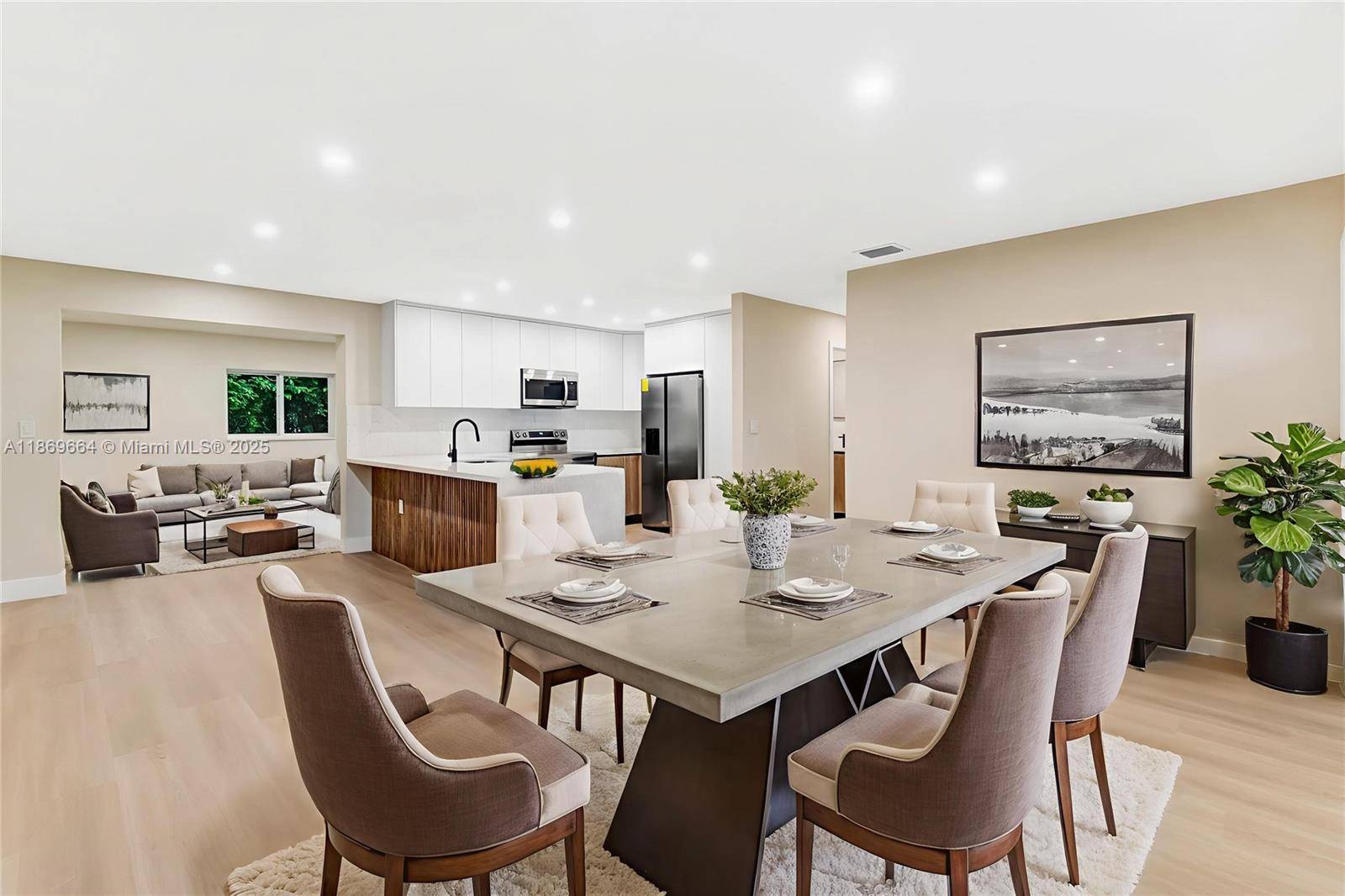 Welcome Home to your single family paradise offers the perfect blend of comfort and style.