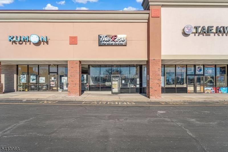 Great opportunity for owner operator, fully equipped, most of the all equipment are 2 to3 years,