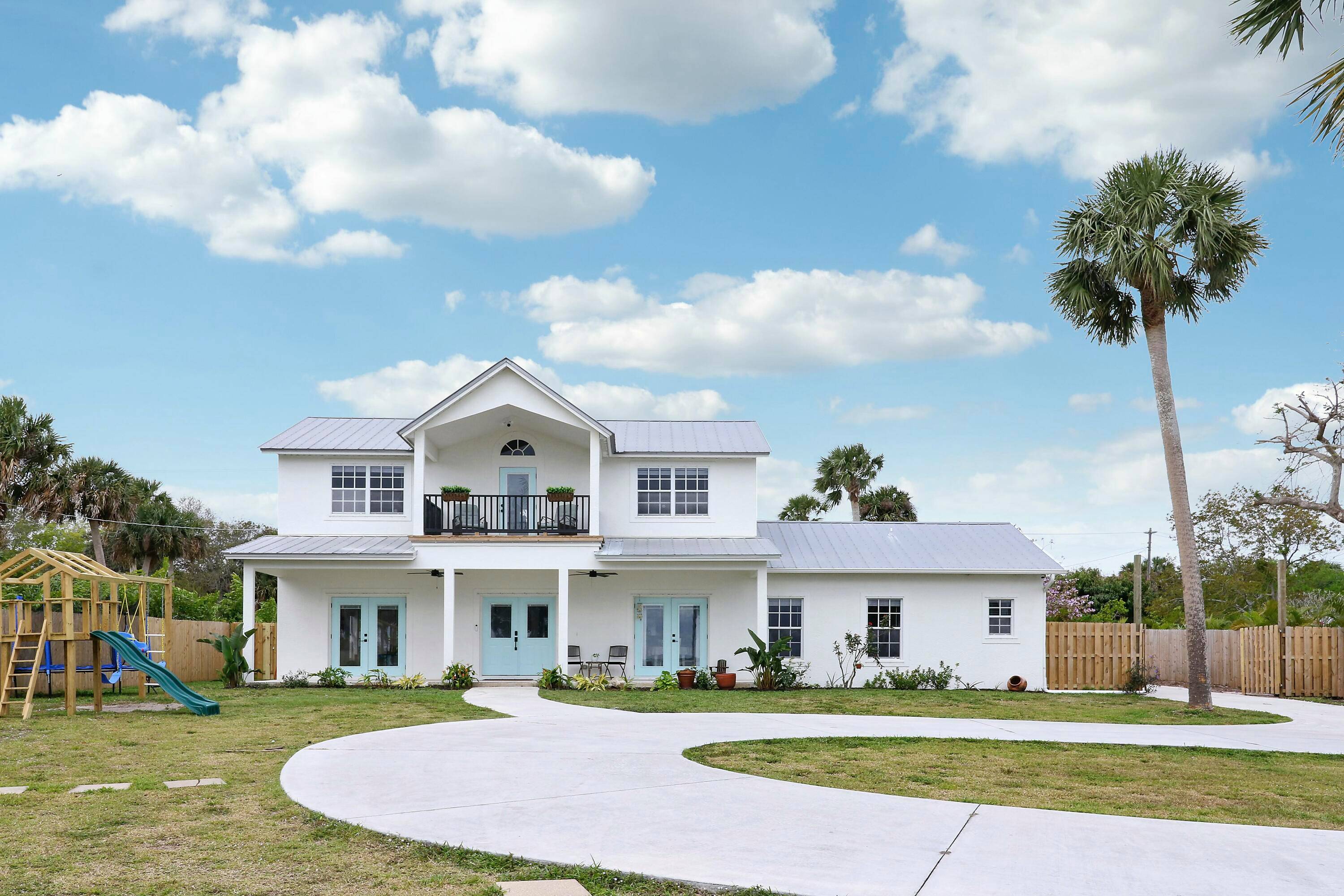 Welcome to your coastal haven !