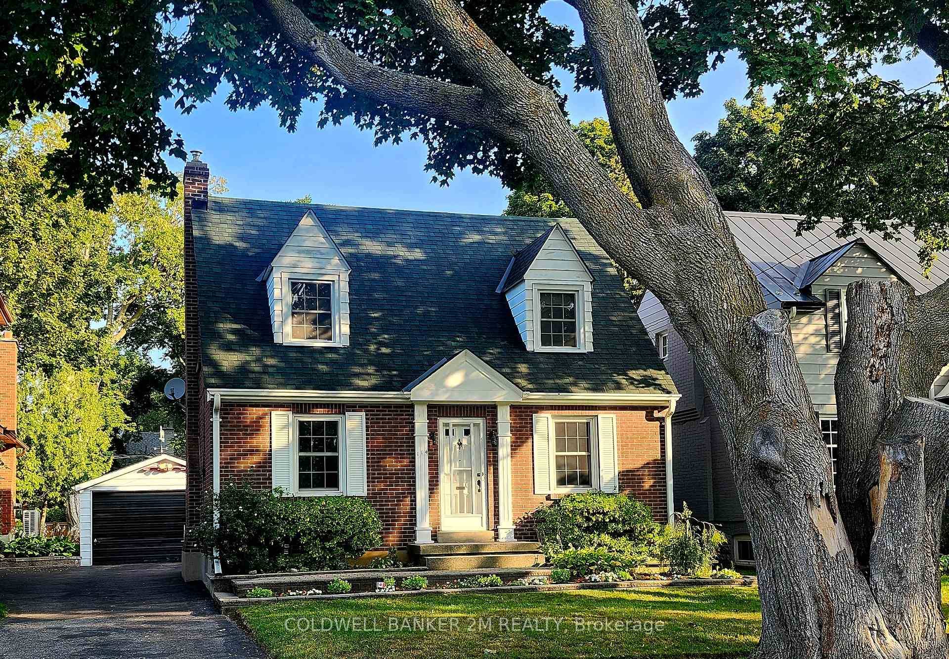 Exceptionally maintained home in one of Oshawa's finest tree lined streets.