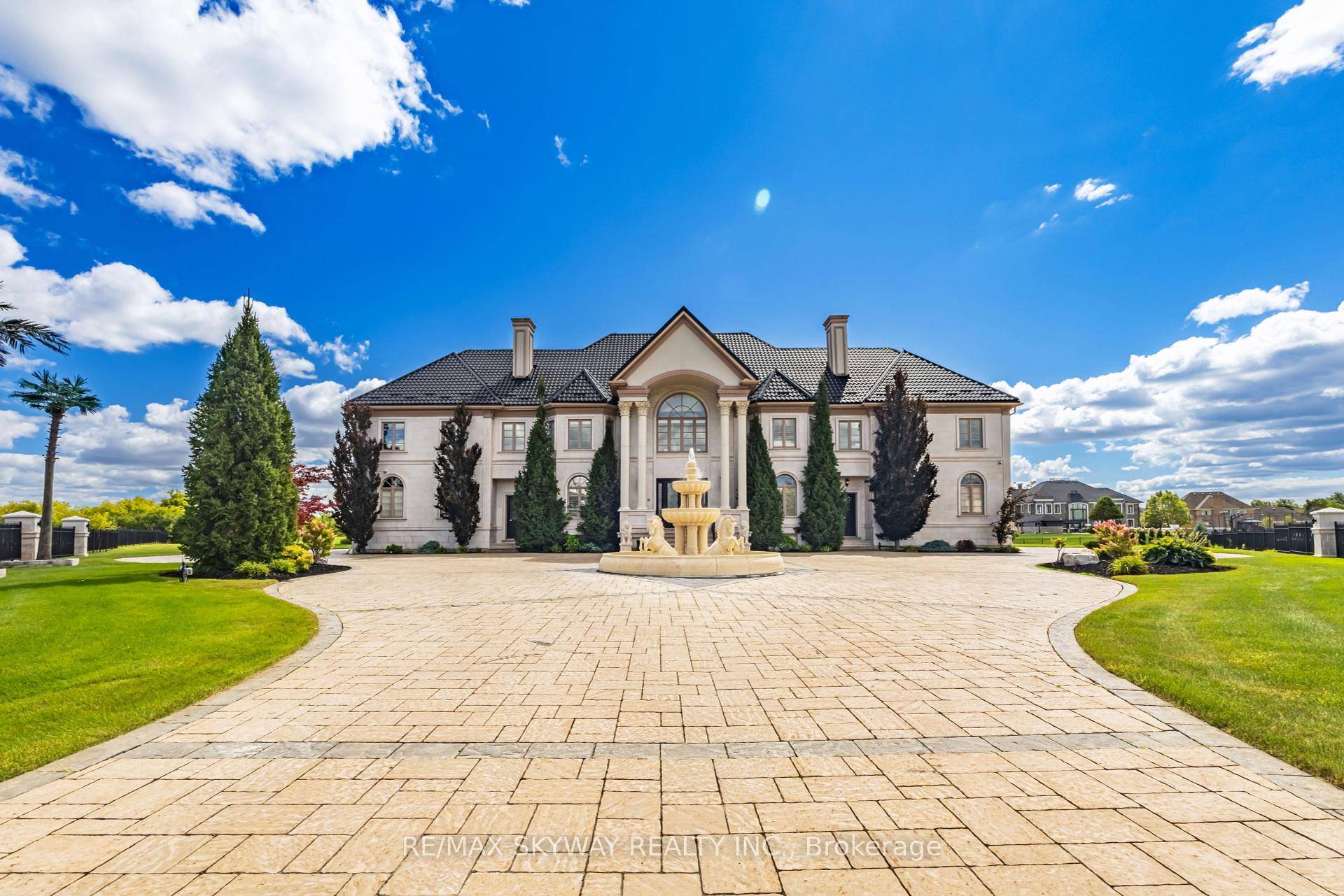 Welcome to Prestigious Castlemore Estates !