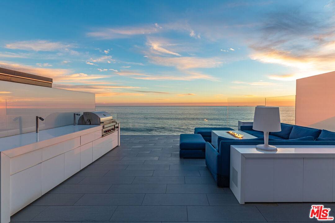 31636 Sea Level Dr 4BR Malibu La