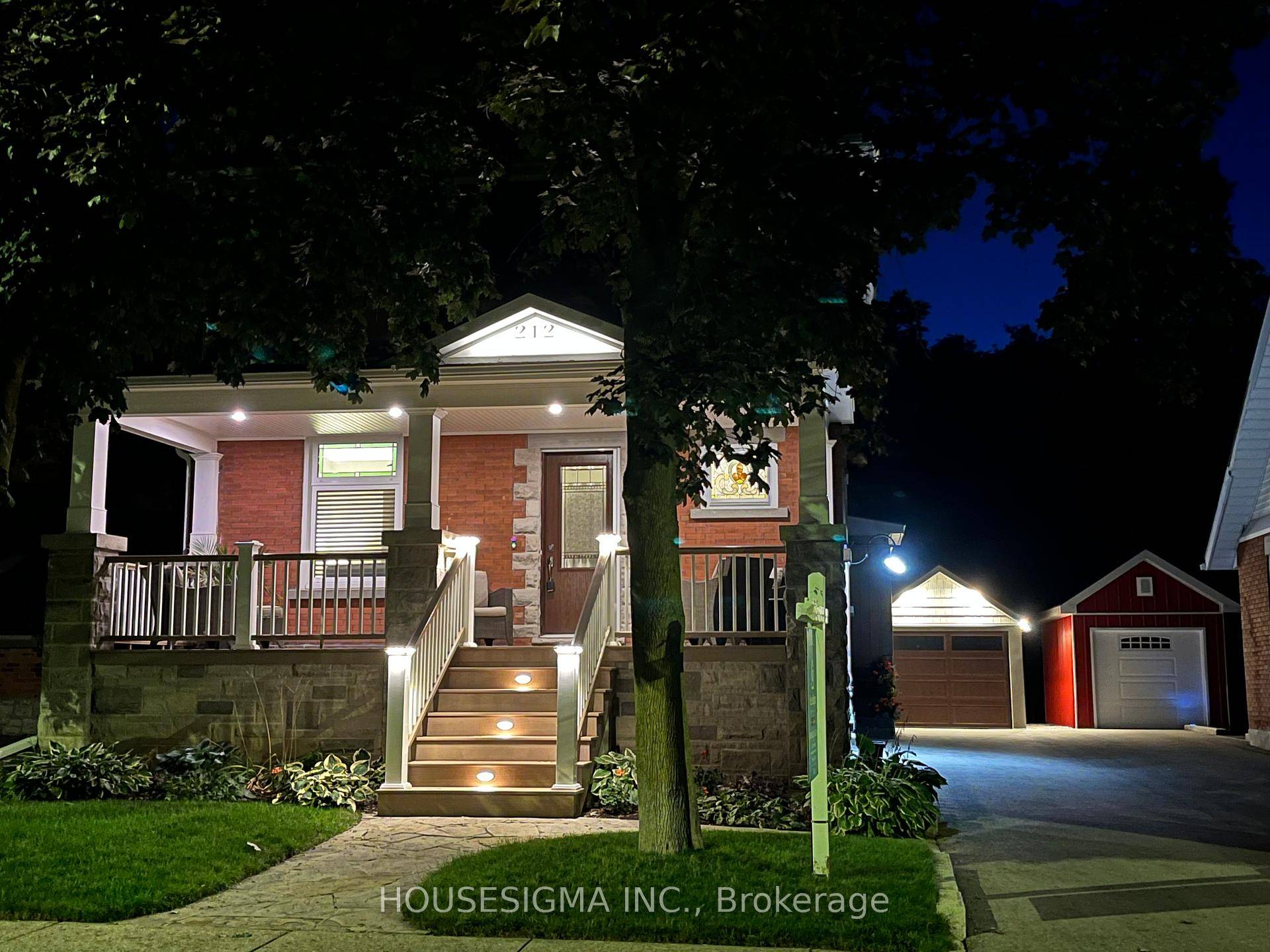 Much like Stratford's Famous Theatre District and its fantastic downtown, 212 Front Street is a marvelous testament to the heritage, commitment, quality, and pride that holds it altogether.