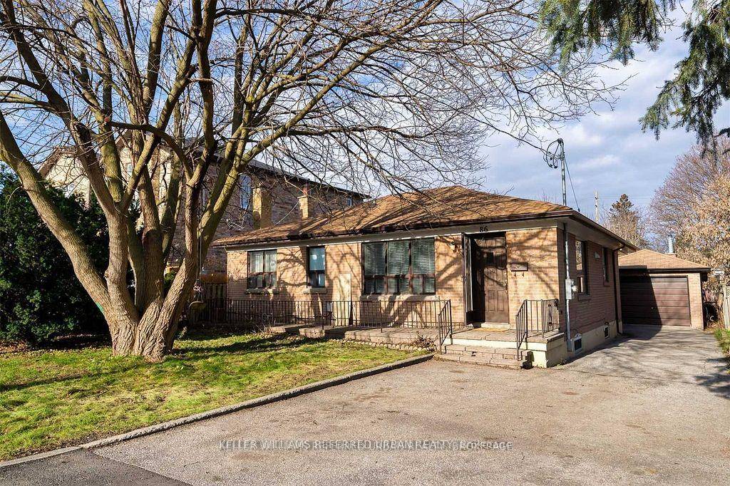 Extremely well kept, bright and spacious lower level unit in a bungalow.