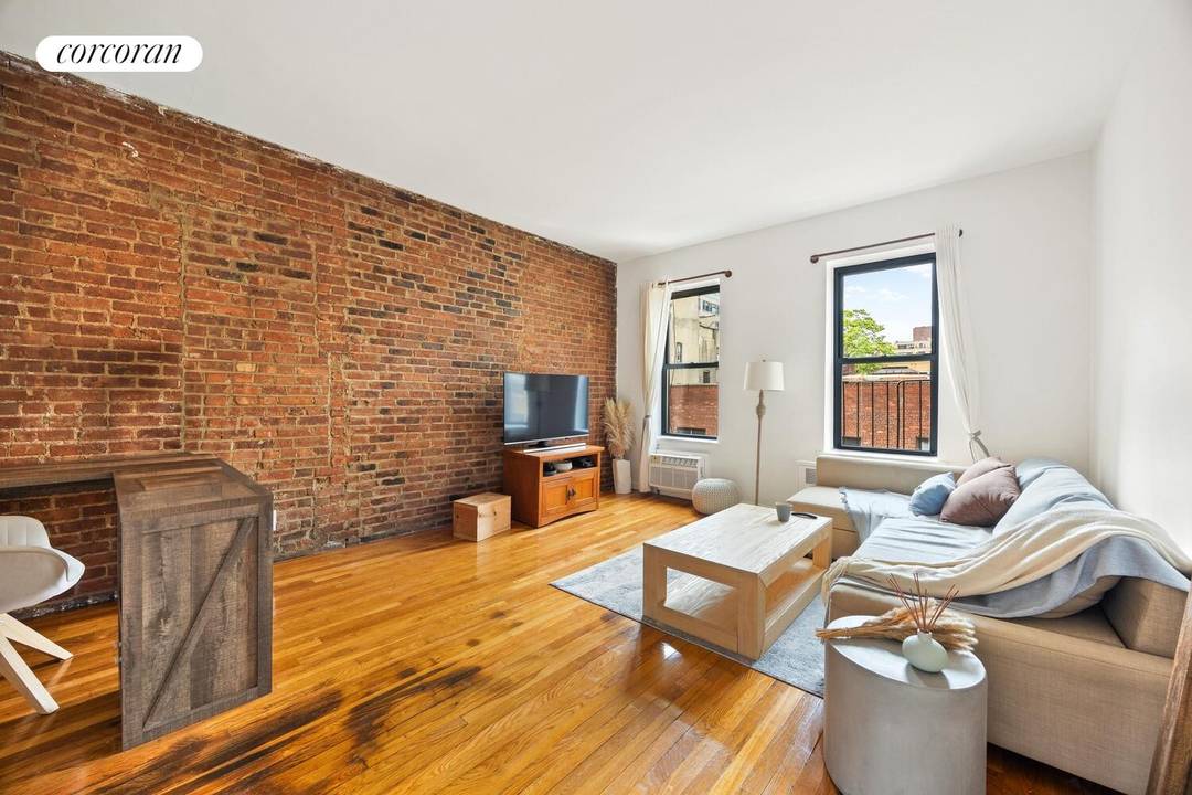 Exclusive Offering 421 East 82nd Street Prime Yorkville Mixed Use Investment with Significant Upside Potential Presented by The Gelbard Kolbusz Team at Corcoran The Gelbard Kolbusz Team at Corcoran is ...