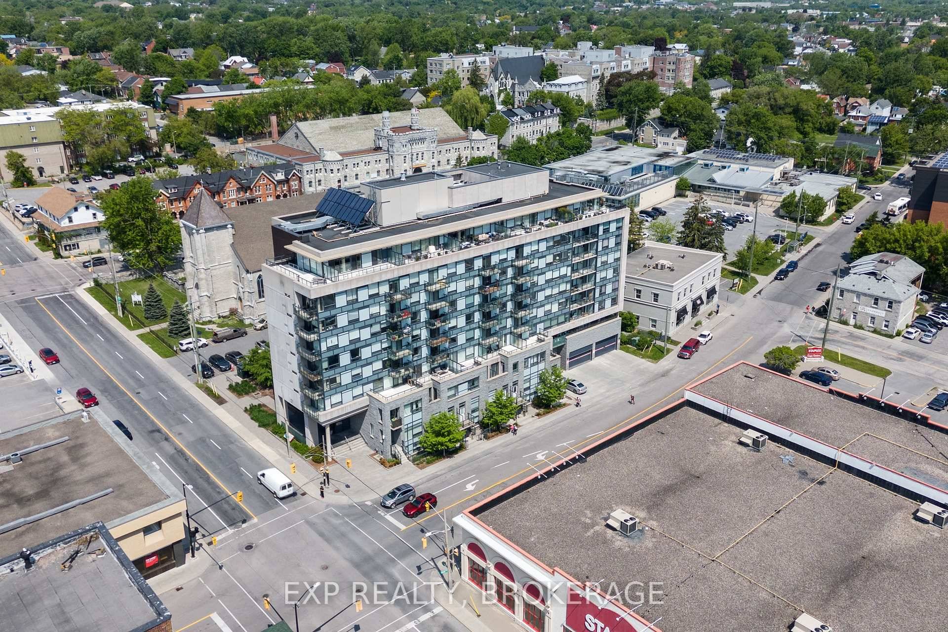 Welcome to one of Kingston's most distinguished addresses, at the Anna Lane.
