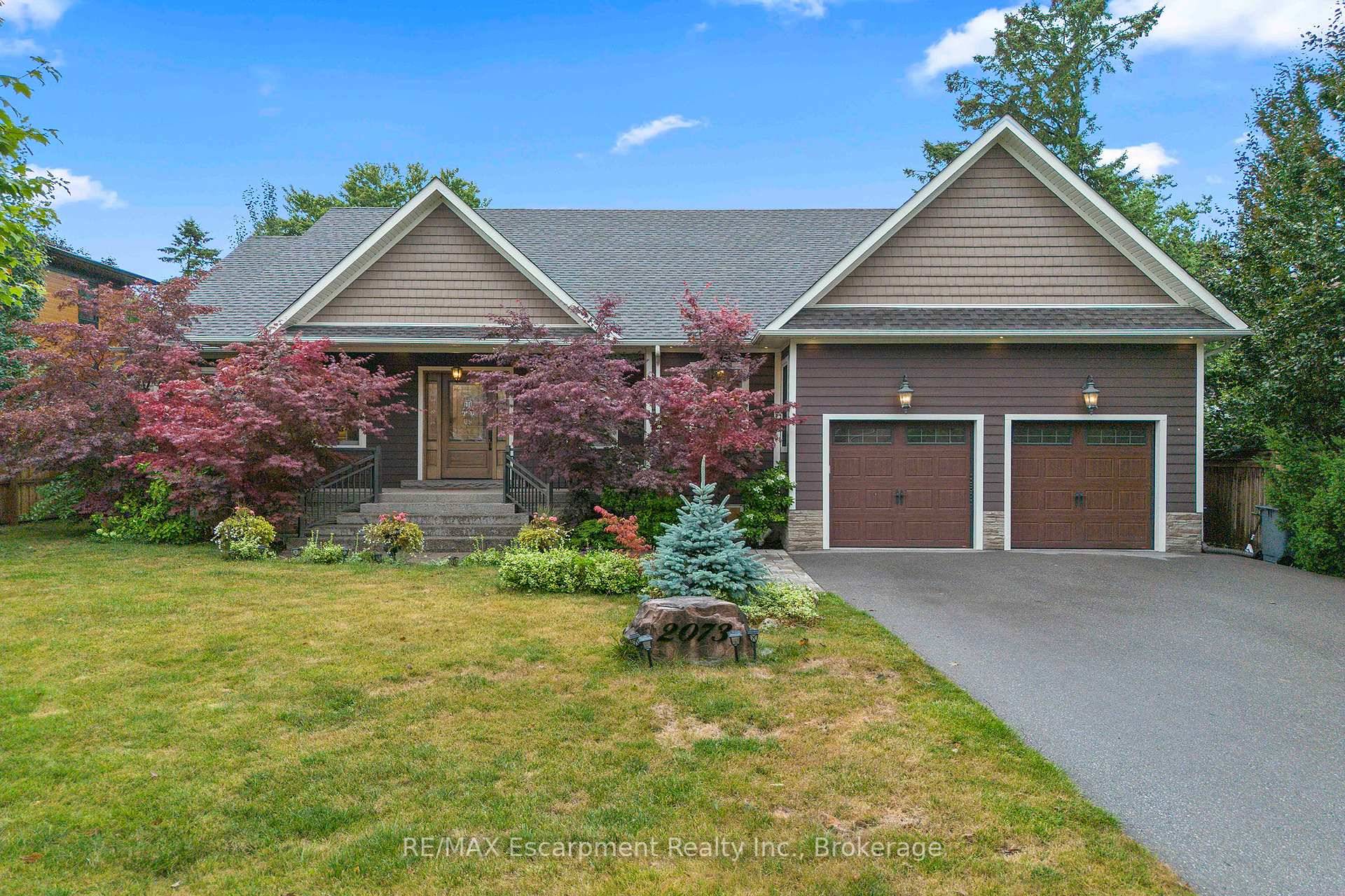 Discover this stunning custom built bungalow nestled in prestigious Southeast Oakville, where architectural excellence meets family comfort.