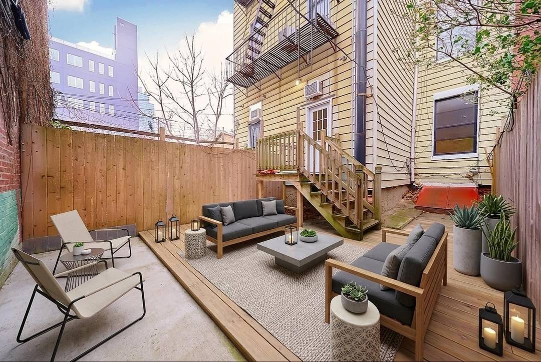 Renovated 3 Bedroom Duplex Home Office Room amp ; 3 Bathrooms with Private Outdoor Space in Greenpoint !