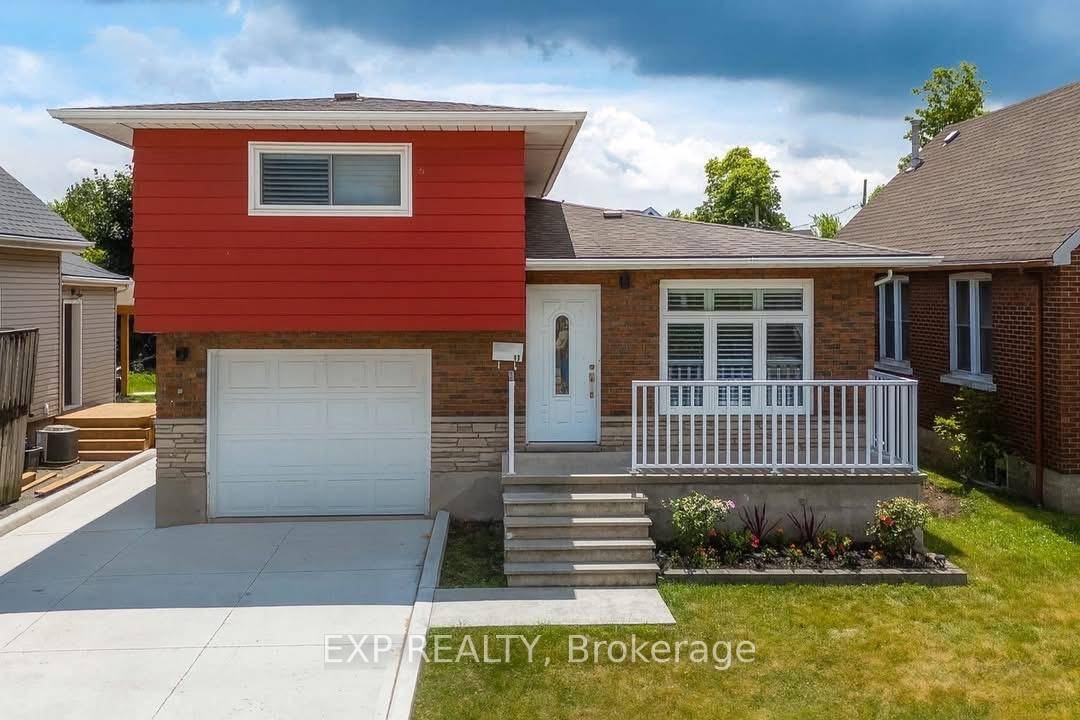 Renovated 5 bedroom two story home in the heart of Thorold offers comfortable living with two spacious bedrooms upstairs, a main floor primary bedroom, plus two additional bedrooms in the ...