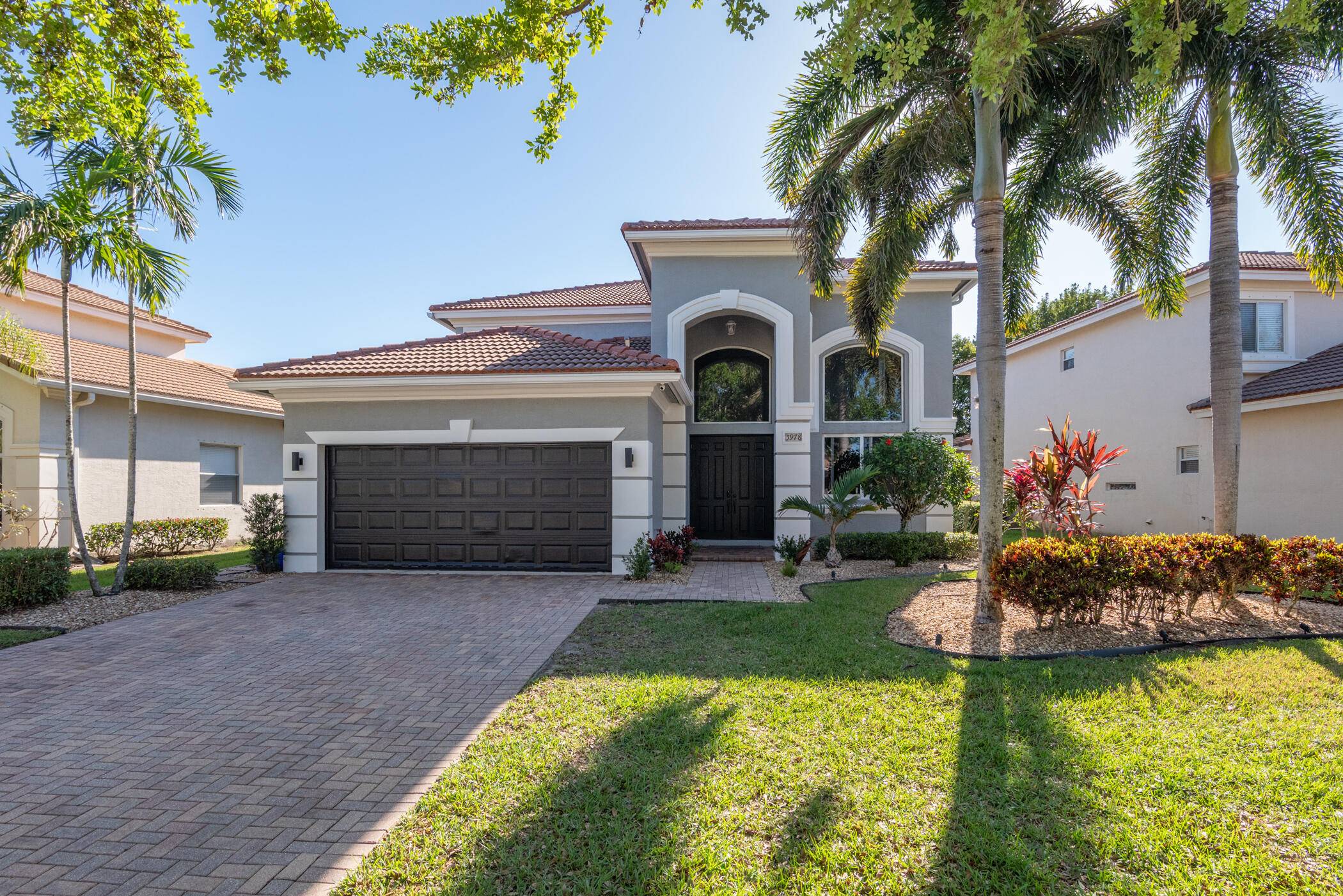 Welcome home to this beautifully renovated FIVE bedroom home within the gated Highlands Reserve community.