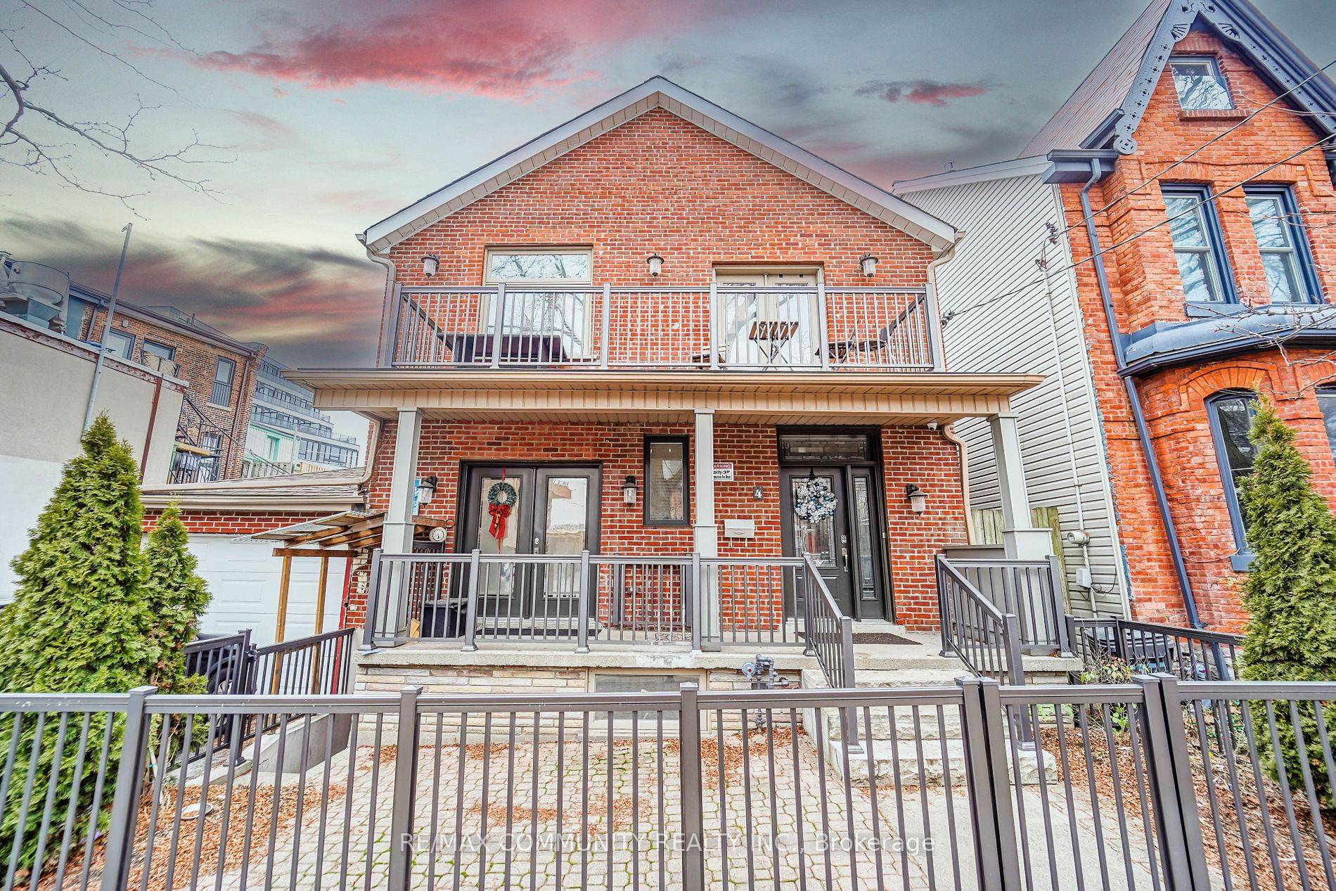 Discover the perfect harmony between modern living and comfort in this spacious freshly painted upper level unit, highlighting two bedrooms and a 4 piece bathroom.