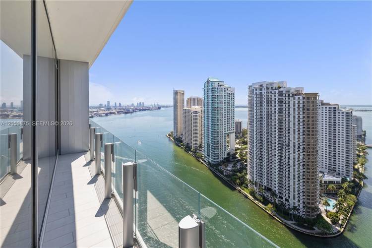 Welcome to an unparalleled luxury living experience at Aston Martin Residences.