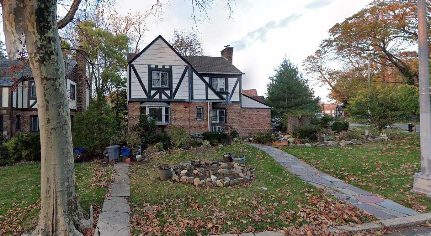 REDUCED TO SELL ! ! ! SELLER IS MOTIVATED !
