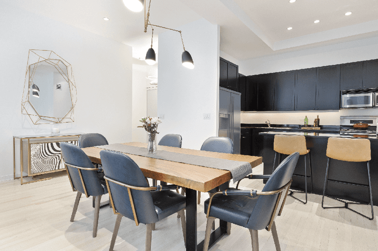 A truly sizable 1 bedroom loft conv.
