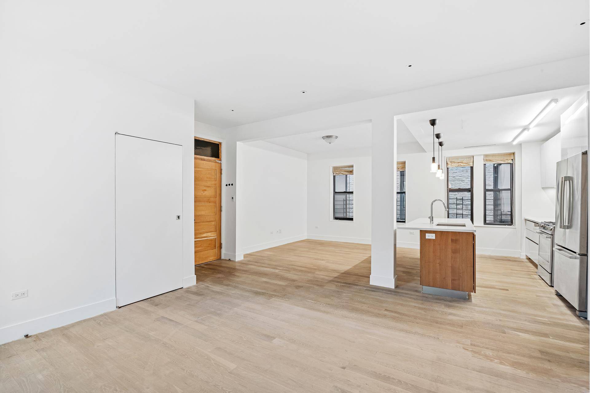 Elegant, Bright and Beautifully Appointed 2 BR, 2 Bath Corner Home with Triple Exposure In the Heart of Cobble Hill.