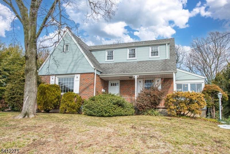 This Colonial home sits on an expansive 75x128 lot, exceptionally sized for homes of its type and size.